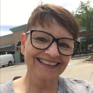 Meet your Posher, Donna